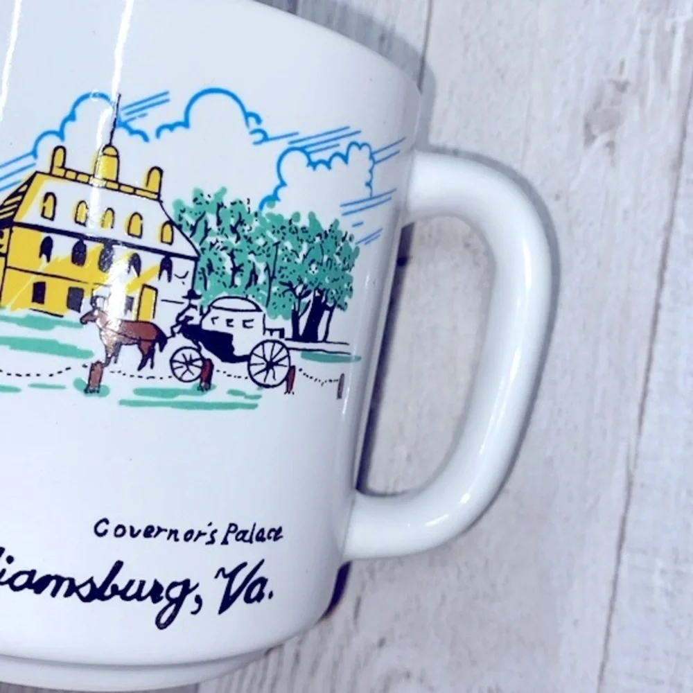 Governors Palace Williamsburg Virginia vintage coffee mug